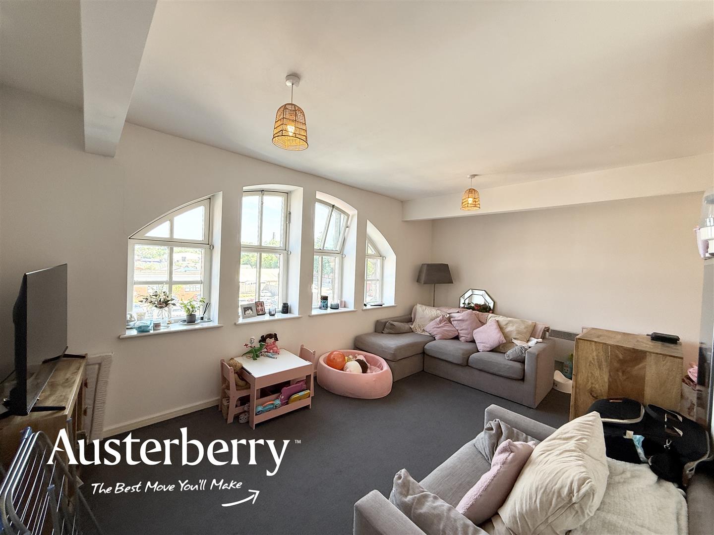 2 bed property in Hartley Court, Stoke-On-Trent